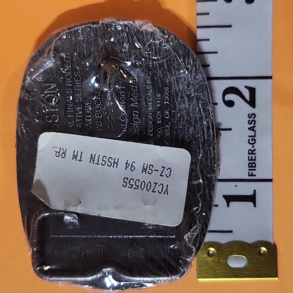 HESSTON NATIONAL FINALS RODEO KIDS BELT BUCKLE 1994 - Picture 2 of 2